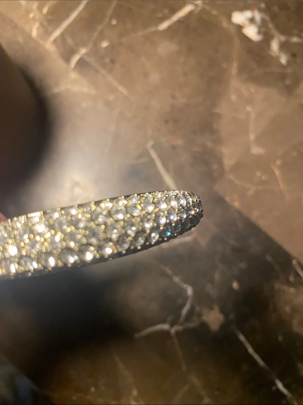 N/A shiny silver